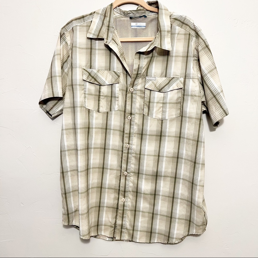 Columbia Mens Plaid Short Sleeve Button Down Dry Fit Breathable size L